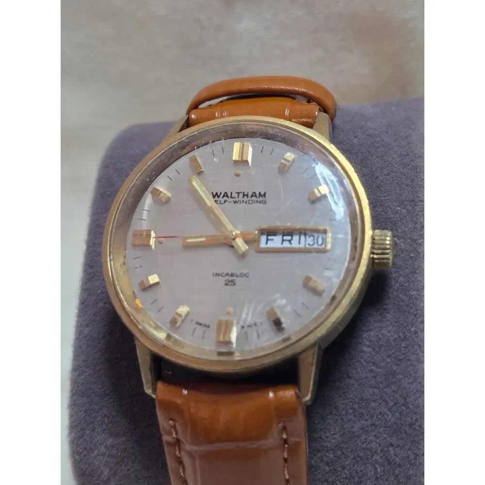 Vintage Waltham Self-Winding 25 Jewel Day Date Swiss Automatic Watch